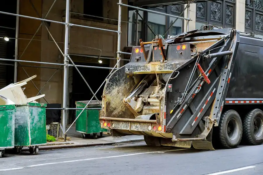 Reliable Junk Hauler in San Antonio, TX Reliable Junk Hauler in San Antonio, TX